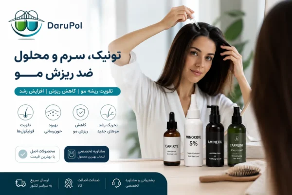خانم در حال استفاده از تونیک ضد ریزش مو.